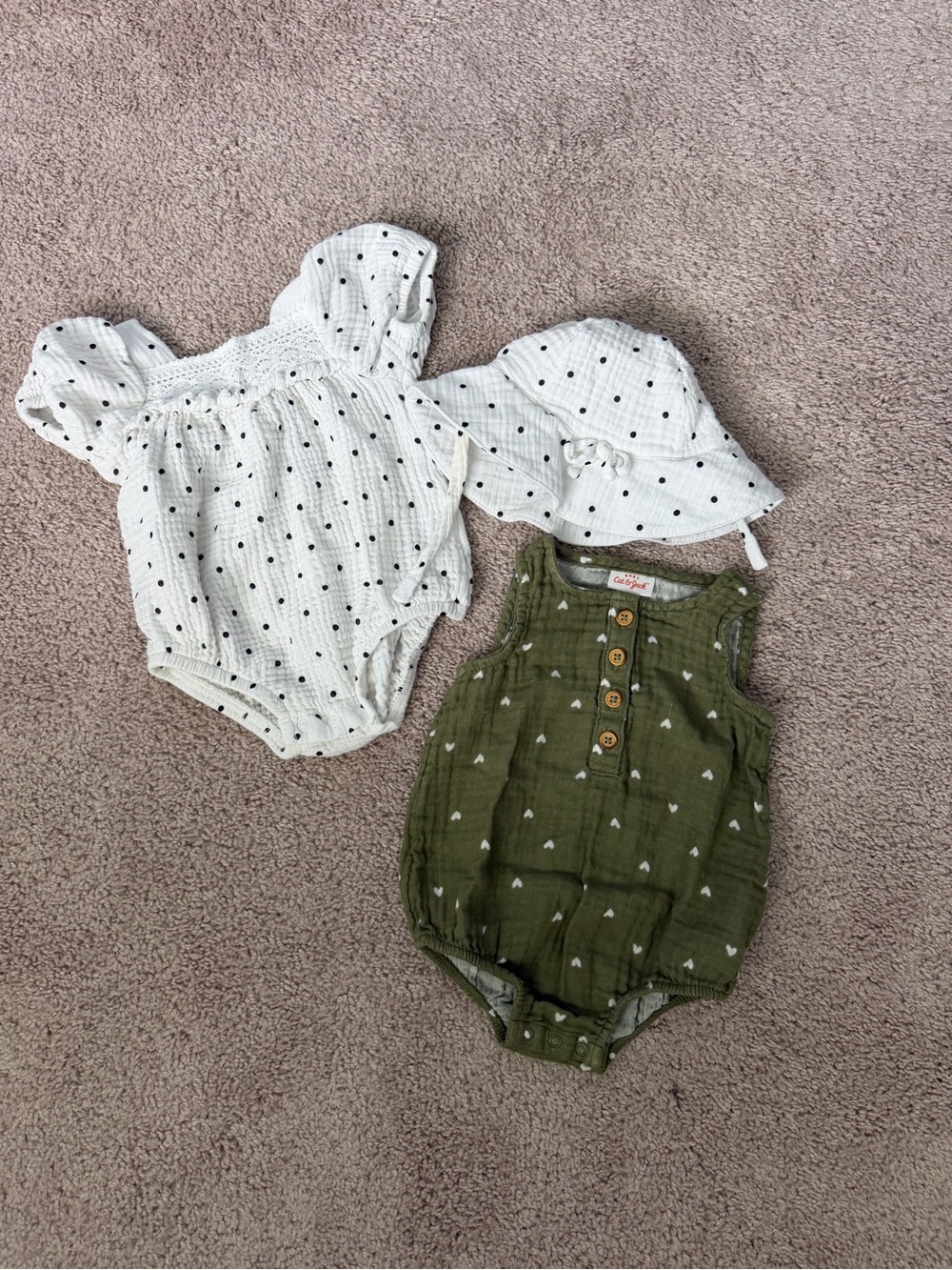 Set of 2 Baby Rompers Cat & Jack and Jessica Simpson